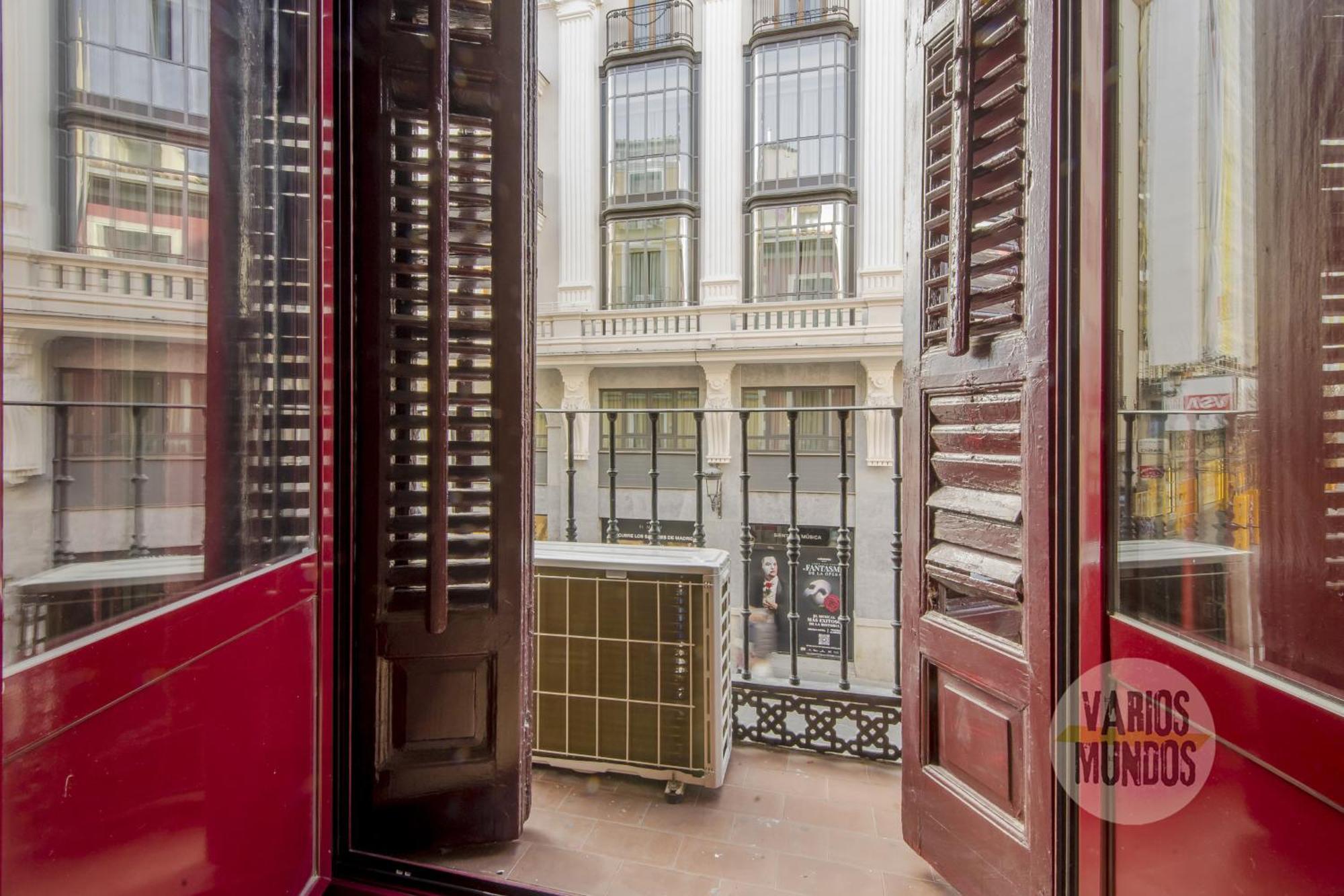 Apartament A Tus Pies 4, Carretas 25